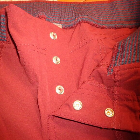 Free People Movement Cascade Flares S Oxford Snap Closure Pockets Adj. Hem - Picture 10 of 16